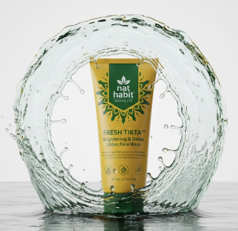 Lumiere Low pH Diamond Essence Cleanser – Gentle Exfoliating, pH-Balanced Face Cleanser for Bright, Smooth & Healthy Skin